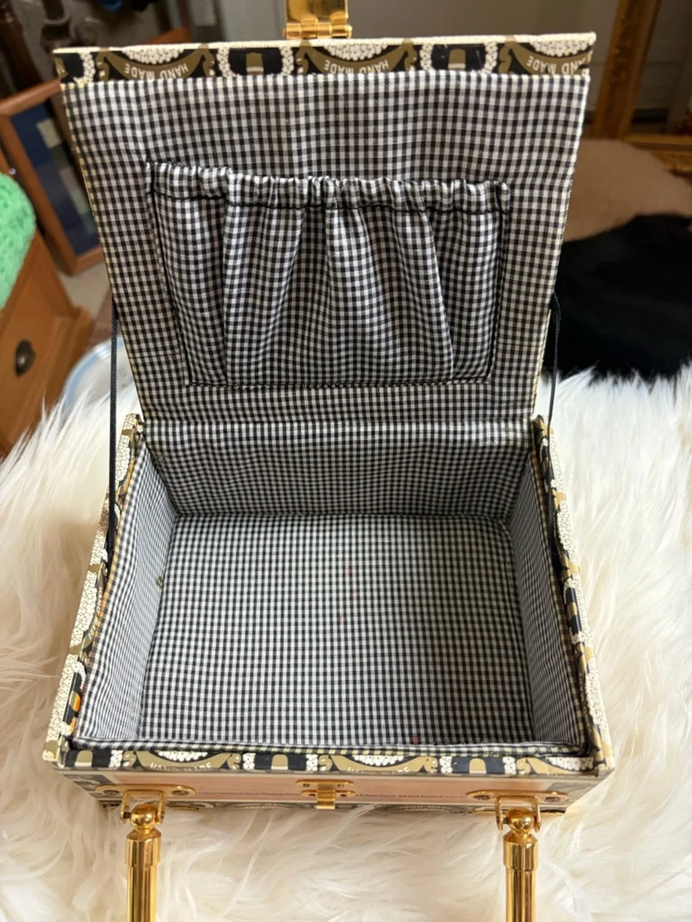 Vintage Braciano Pina Calada Cigar Box Purse. - Picture 3 of 4